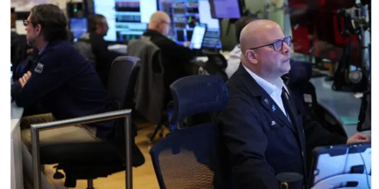 ماذا حدث في أولى جلسات جلسات تداول 2025؟  