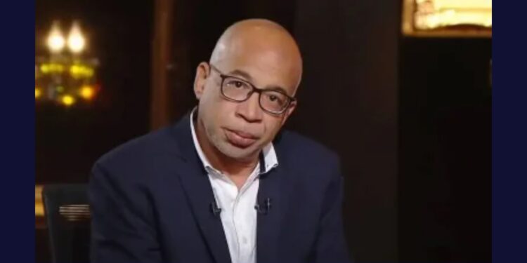 رسالة مؤثرة من أحمد العوضي إلى شريف الدسوقي.. ماذا قال؟