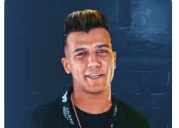 عصام صاصا يطلق أغنية “واكلين المستهبلة” على يوتيوب .. كلمات