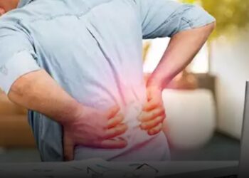 ألم الظهر عند الانحناء: أسباب متعددة تحتاج إلى الانتباه