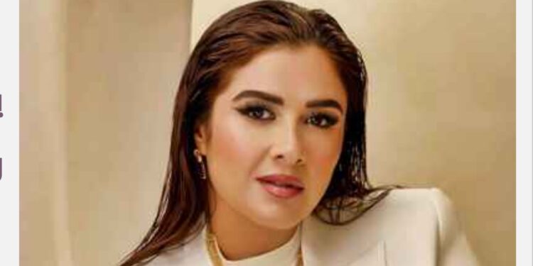  ابن جوني ديب يلفت الأنظار في شوارع باريس .. هل يشبه أبوه ؟