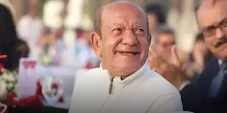 كل ما تريد معرفته عن التهابات الأحبال الصوتية .. بعد إصابة لطفي لبيب