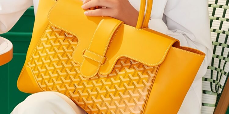 علامة Goyard: عنوان فخامة الموضة الذي تجمع بين التاريخ والتميز