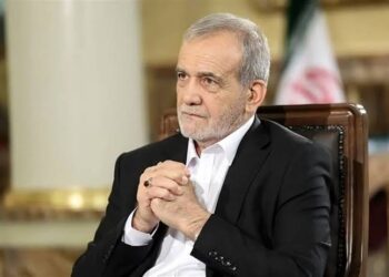 هل تجمع طاولة المفاوضات أمريكا وطهران .. رئيس إيران يُجيب