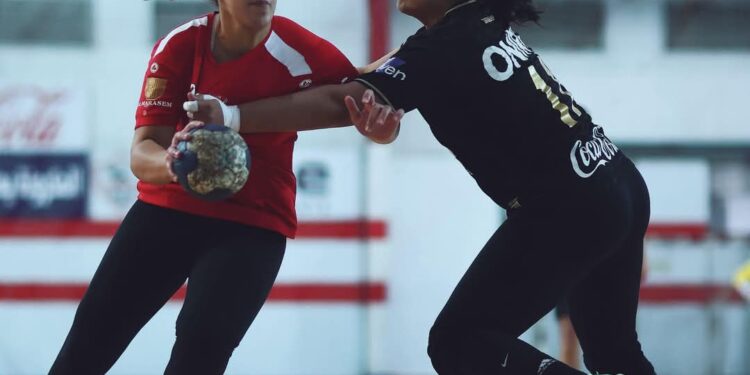 سيدات يد الأهلي يتصدرن ترتيب الدوري بعد الفوز بالقمة