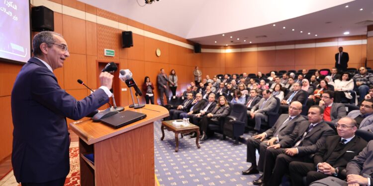  الاتصالات :  مركز الابتكار التطبيقى يسهم فى تطوير تطبيقات الذكاء الاصطناعي بنسبة دقة 96%