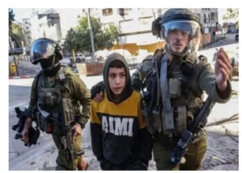 تفاصيل ارتفاع الأطفال الفلسطينيين المحتجزين في سجون الاحتلال الإسرائيلي