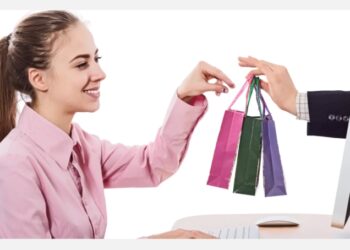 صحة القدمين كمرآة لصحة الجسم: علامات تحذيرية يجب الانتباه لها