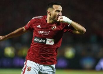 هل يعتزل علي معلول في الأهلي ؟ .. لاعب الأحمر الأسبق يعرب عن أمنياته