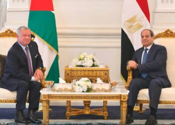 السيسي يتلقى اتصالاً من عاهل الأردن والثنائي يشدد على الرفض الكامل لتهجير الشعب الفلسطيني