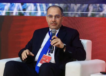 مزاد علني على التذكرة الأولى في ستاد الأهلي .. ما القصة ؟