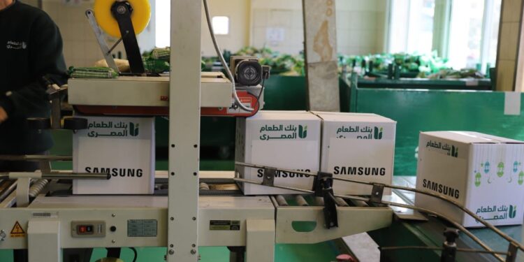 شراكة استراتيجية بين سامسونج إلكترونيكس وبنك الطعام المصري لدعم الأسر الأكثر احتياجًا في رمضان