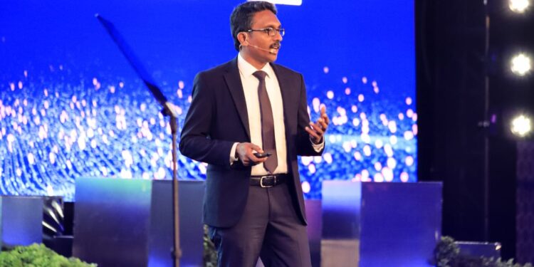 توبي 2b تكرّم أكثر من 40 موظفاً بمناسبة احتفالها بمرور 25 عاماً من النمو والالتزام