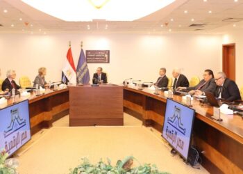 وزير الاتصالات: نعمل على إطلاق حاضنة لدعم الابتكار وريادة الأعمال في مجال الذكاء الاصطناعى