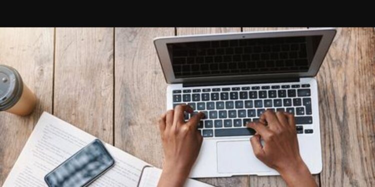 أعراض تأثر الأظافر بنقص الفيتامينات والمعادن