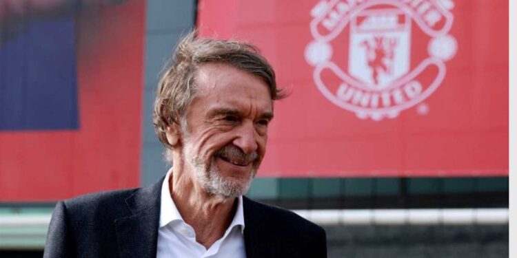 كيف يؤثر قرار مانشستر يونايتد بالتقشف المتزايد؟