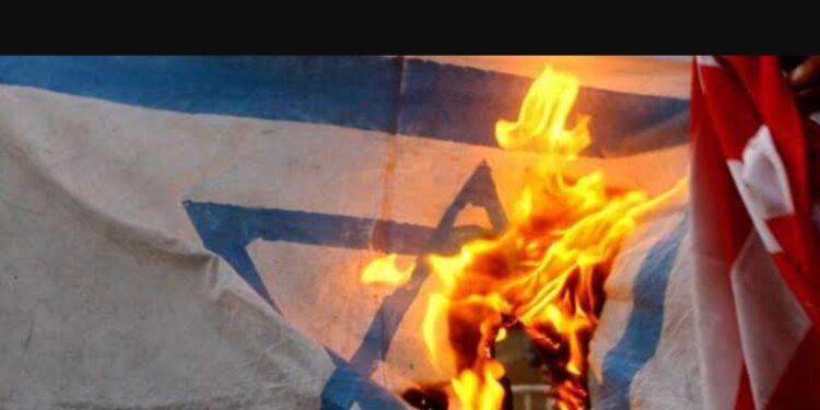 “إسرائيل تحت وصاية ترامب: بين الخضوع والمخاطر” | ميجا تحليل