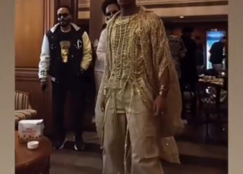  محمد رمضان يتألق بإطلالة ذهبية في الهند ويثير الجدل لذلك السبب | شوف