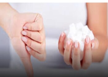 أضرار الإفراط في تناول السكر خلال الصيام