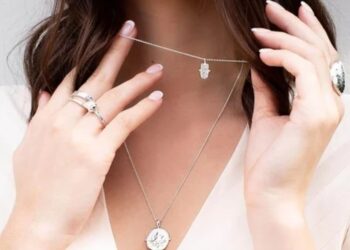 اكتشفي شخصيتك من خلال المجوهرات التي تختارينها