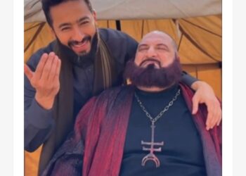 ماذا قال حمادة هلال عن خالد الصاوي خلال كواليس المداح؟