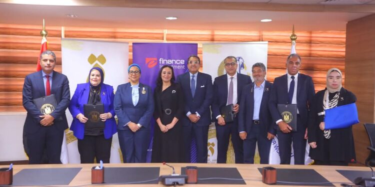 تعاون «التضامن الاجتماعي» و«القومي للمرأة» و«بنك ناصر» و«إي فاينانس» لدعم التمكين الاقتصادي لـ 4 ملايين سيدة