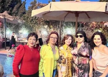 إلهام شاهين تحتفل بشم النسيم في أجواء فنية مع هؤلاء النجوم