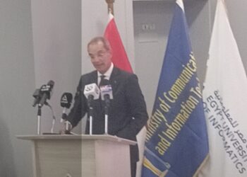 وزير الاتصالات: إستراتيجية الذكاء الاصطناعى تسهم في تنمية أعمال الشركات الناشئة المتخصصة