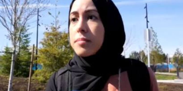 ابتهال أبو السعد تكشف سر خطير عن هجومها على مايكروسوفت خلال حفل اليوبيل الذهبي