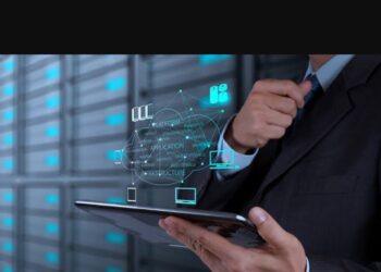 كيف تدعم زيارة ماكرون لمصر الاستثمارات الفرنسية في قطاع الاتصالات؟