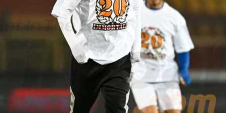 هل طالب ناصر ماهر الزمالك بزيادة عقده؟