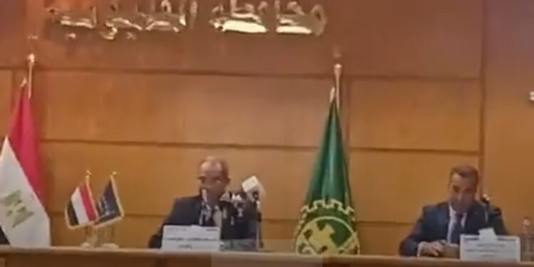 الاتصالات: زيادة عدد المنازل المتصلة بالفايبر بنسبة 400% بالقليوبية
