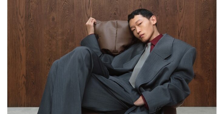 أزياء جريئة ومميزة لموسم ربيع وصيف 2025