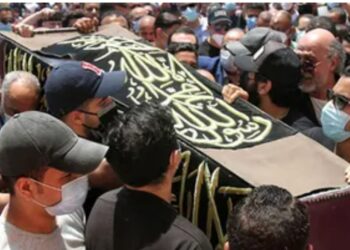 جنازات المشاهير تلتمس حلول التكنولوجيا لمواجهة عشوائية التنظيم