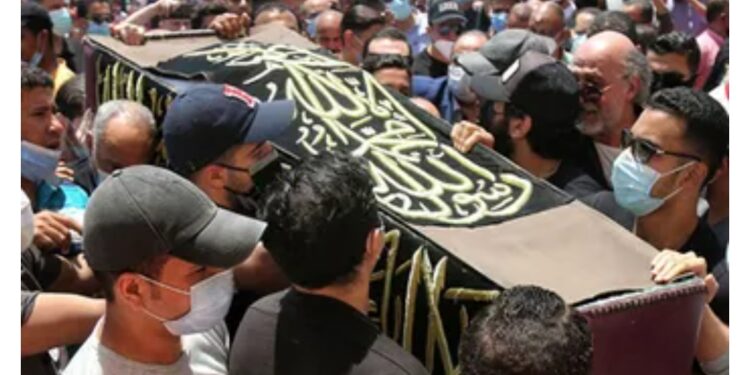 جنازات المشاهير تلتمس حلول التكنولوجيا لمواجهة عشوائية التنظيم