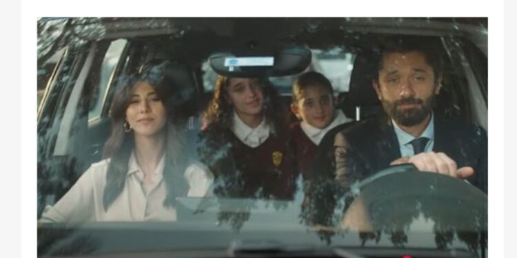 ظهور مفاجئ لبنات كريم محمود عبد العزيز في إعلان جديد بعد غياب طويل