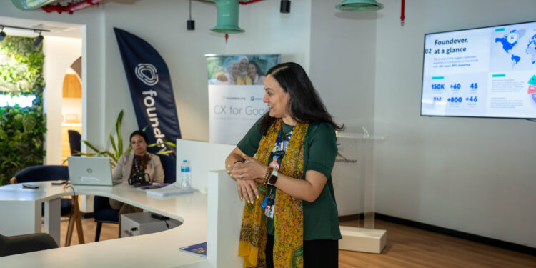 تجديد شراكة Foundever وCarerha لتمكين 150 امرأة بحلول 2025 وافتتاح مركز مواهب جديد في القاهرة