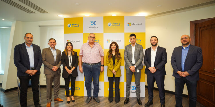 تفاصيل تنمية تنافسية الشركات الصغيرة عبر دمج حلول Microsoft 365 مع فوري بيزنس