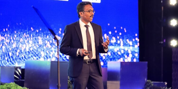 “زوهو” يدمج الذكاء الاصطناعي بأدوات مطوّري تطبيقات التعليمات البرمجية المنخفضة