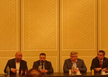 ريد هات : نتعاون مع وزارة الاتصالات بأحدث برامج التدريب العالمية