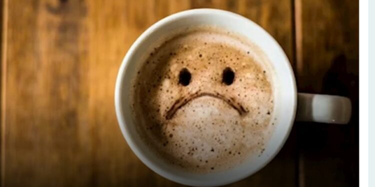 شرب القهوة يعزز صحة المسنين ويقلل من مخاطر الوهن.. أبرز المعلومات