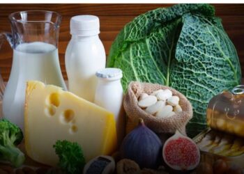 9 أطعمة تساهم في مكافحة هشاشة العظام