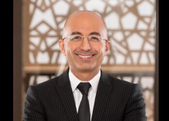 أورنج تعلن تعيين ياسر شاكر رئيسًا تنفيذيًا لإفريقيا والشرق الأوسط