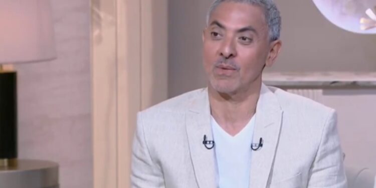 فتحي عبد الوهاب : يجب على الفنان تقديم الشخصية وترك حرية التقييم للجمهور