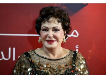 لبلبة تتألق في تكريم مهرجان أسوان لأفلام المرأة وتكشف عن أحلامها الفنية