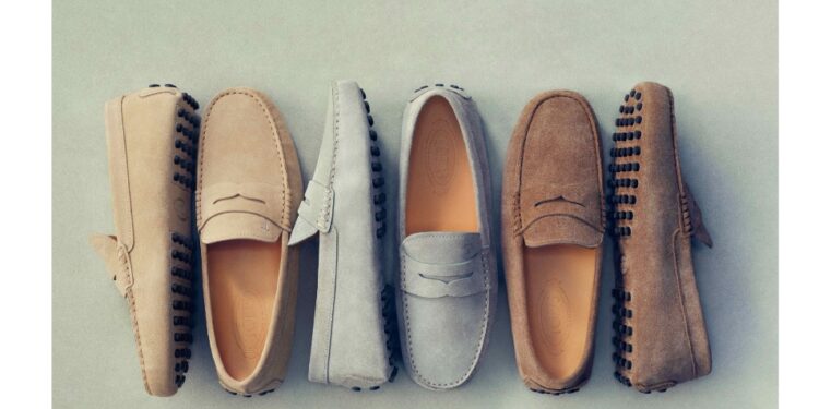 الأحذية العملية الفاخرة تُعيد صياغة مفهوم الأناقة في صيف 2025