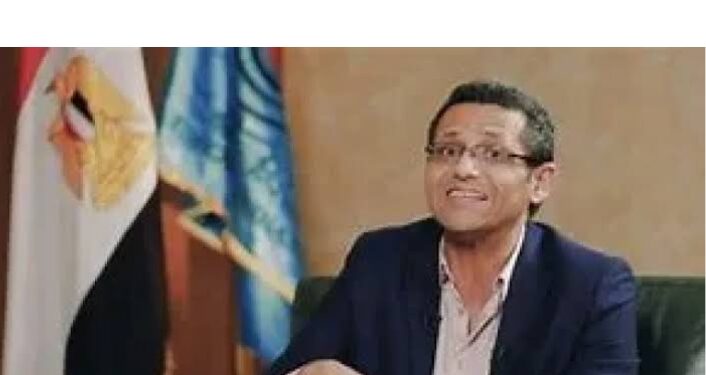 ماذا قال نقيب الصحفيين عن حبس محمد الباز؟