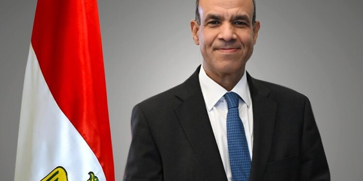 وزير الخارجية يبحث تداعيات الهجوم الإسرائيلي على إيران مع نظرائه في فرنسا واليونان وقبرص والعراق