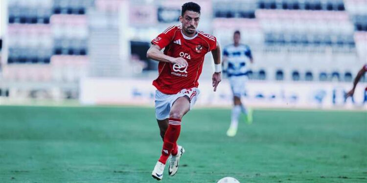 طاهر آخر المنضمين إلى مستشفى الأهلي في أمريكا