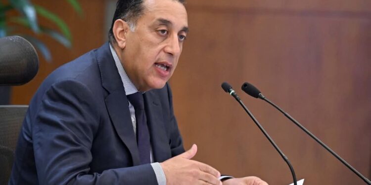 مصر تعلن أولى القرارات الرسمية بشأن الصراع الإسرائيلي الإيراني في المنطقة